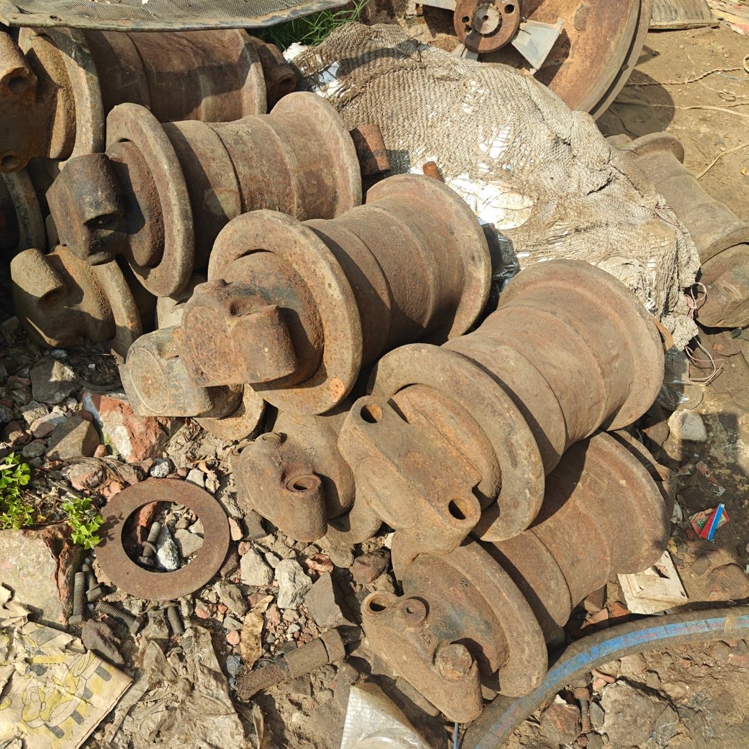 TATA Track Rollers / Bottom Rollers