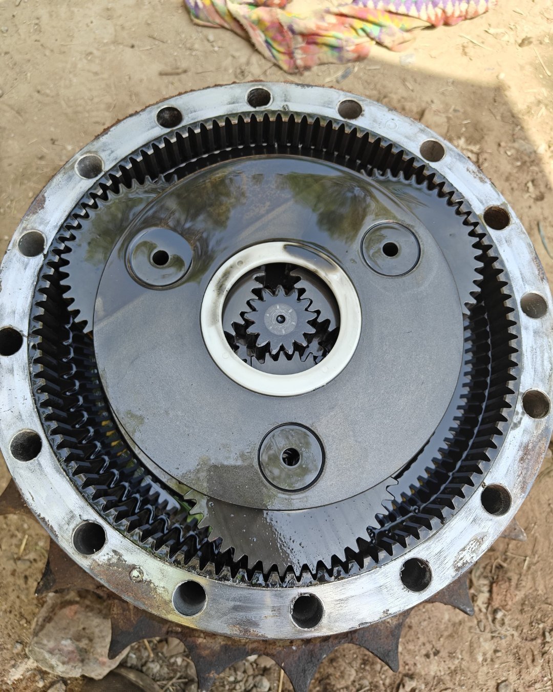 CAT 320 Final Drive/Track motor